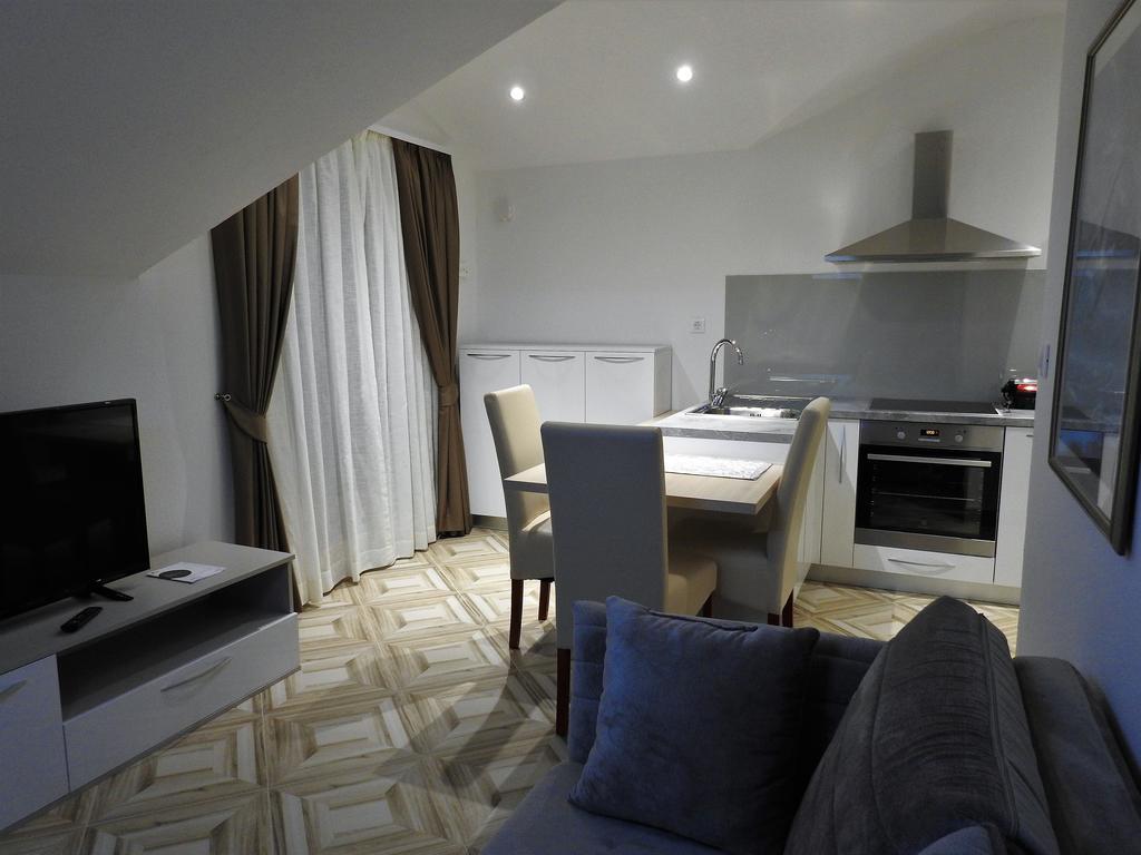 Apartments Villa Barbara سومارتين المظهر الخارجي الصورة