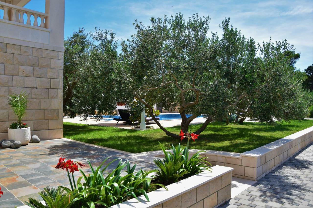 Apartments Villa Barbara سومارتين المظهر الخارجي الصورة