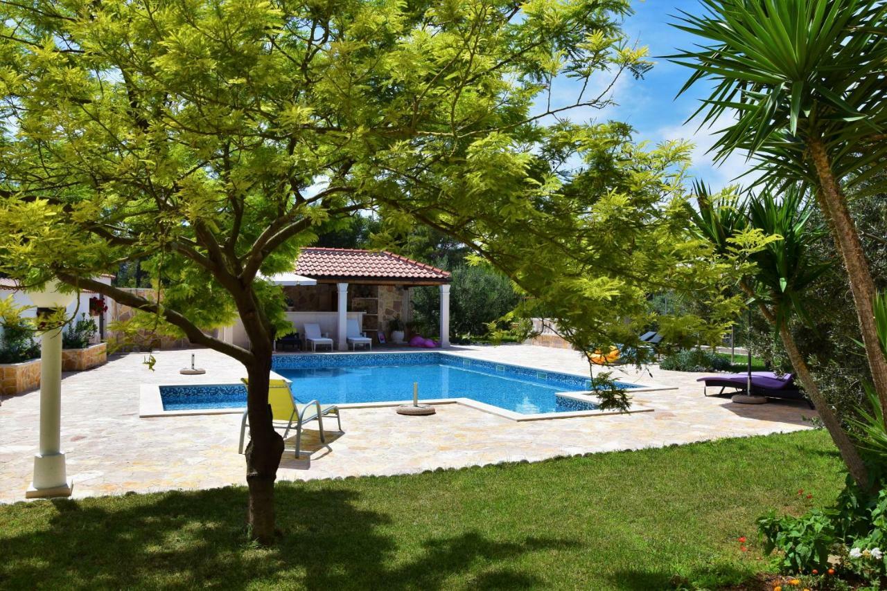 Apartments Villa Barbara سومارتين المظهر الخارجي الصورة